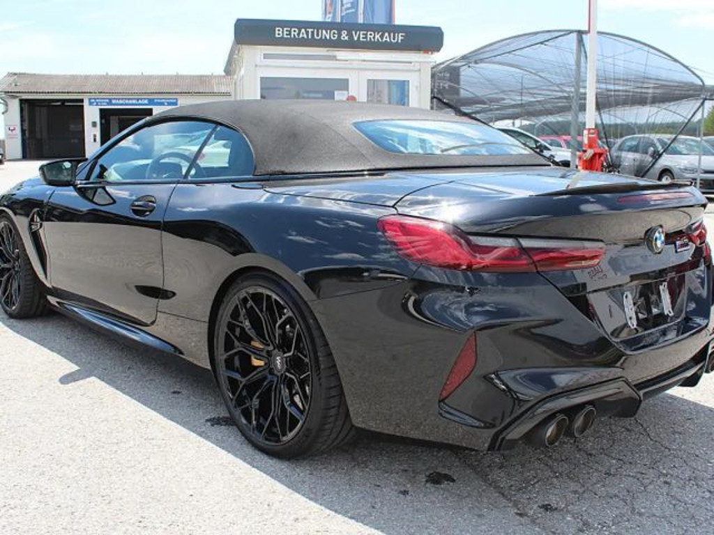 BMW M8