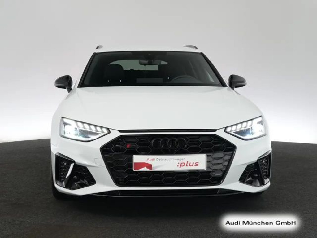 Audi S4