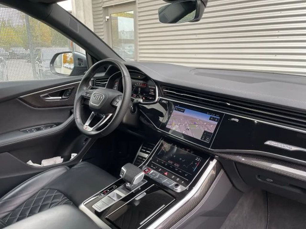 Audi SQ8