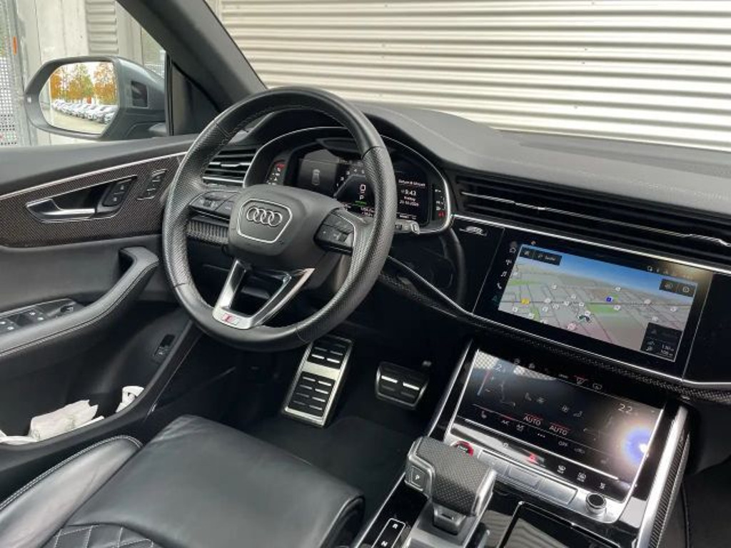 Audi SQ8