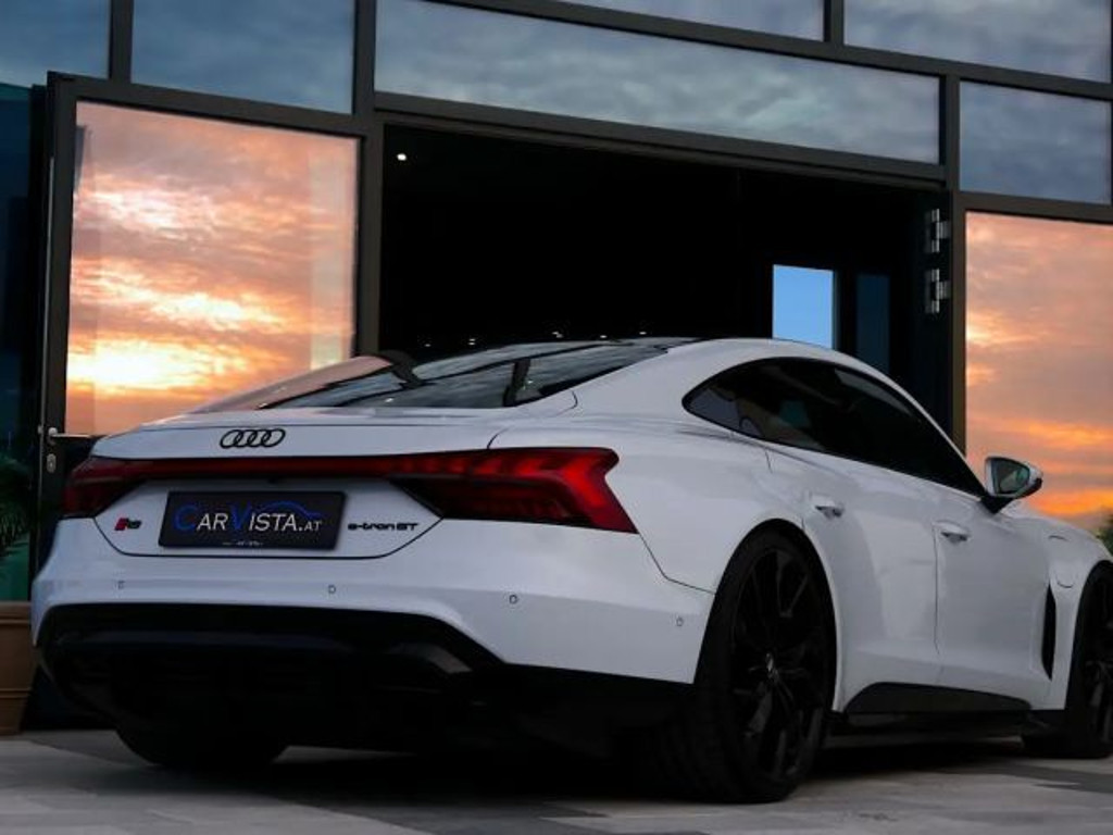 Audi RS e-tron GT
