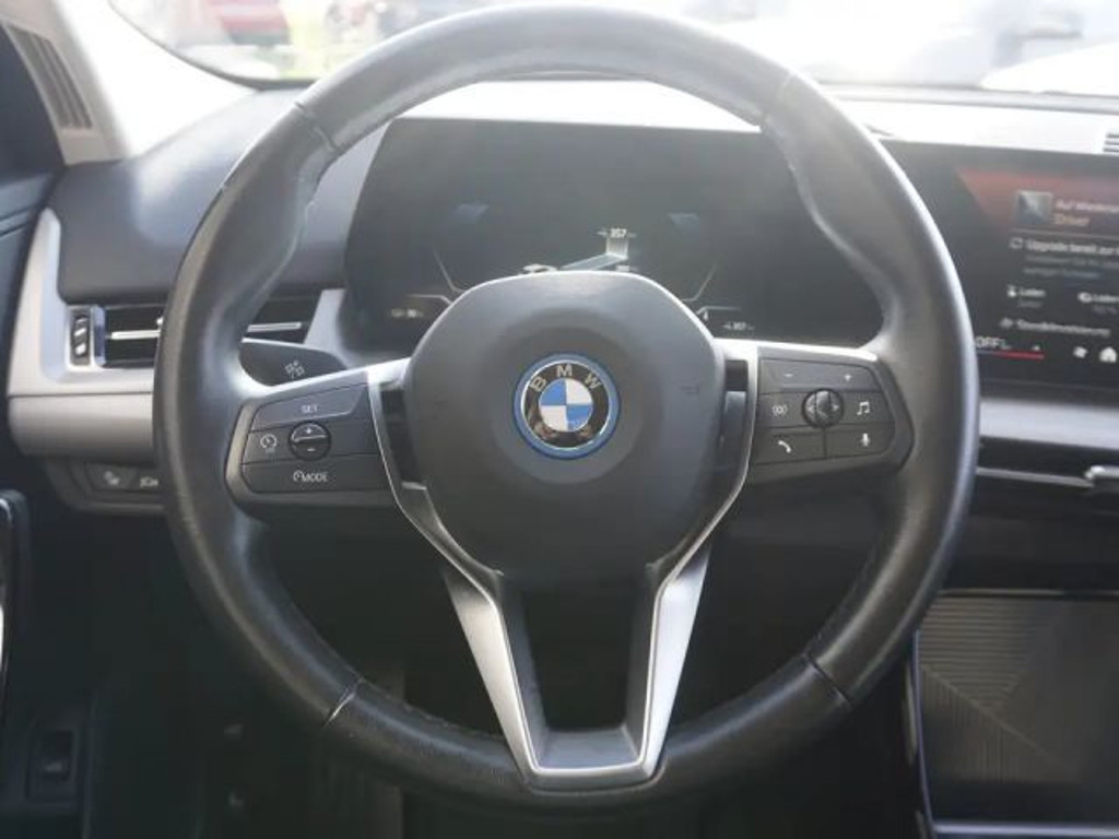 BMW iX2