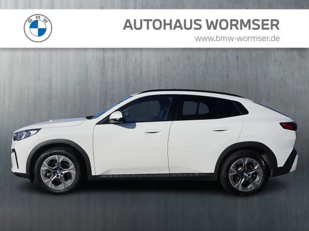 BMW iX2
