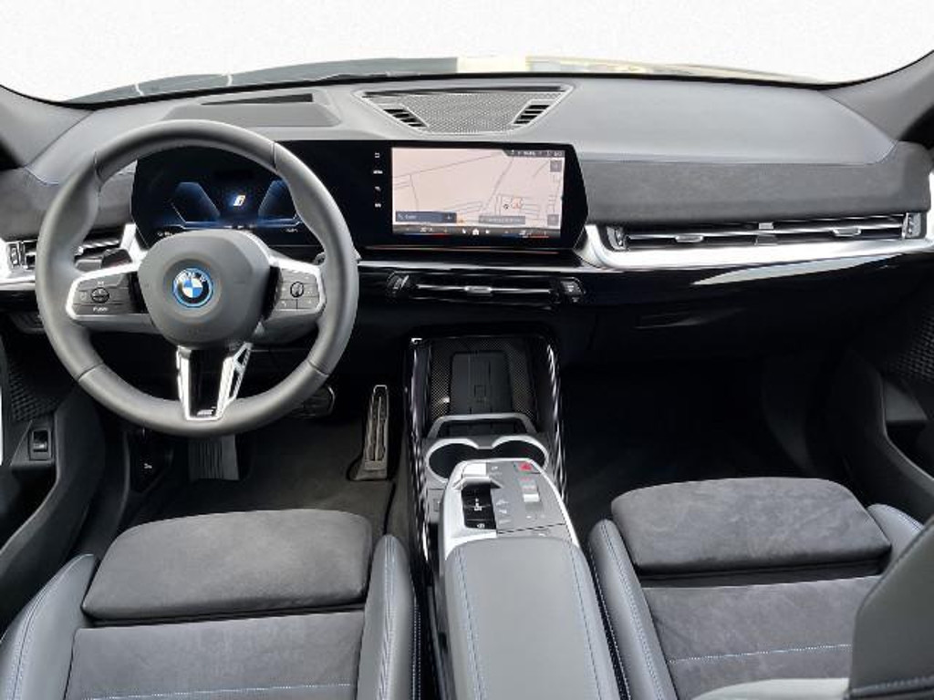 BMW iX2