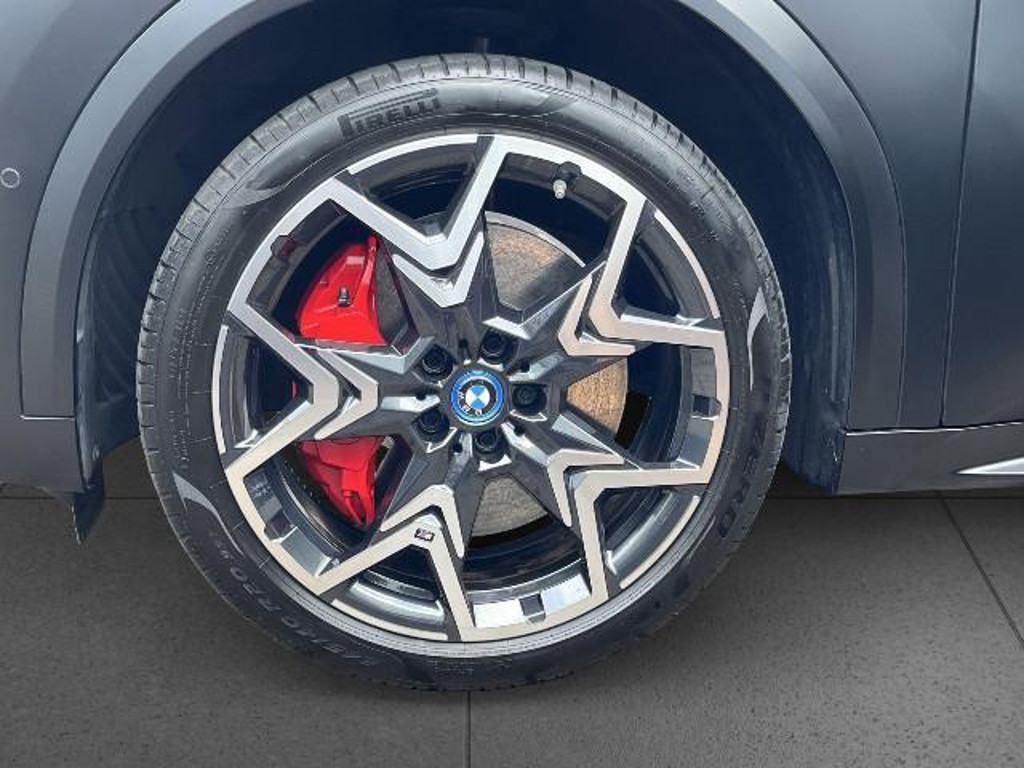 BMW iX2