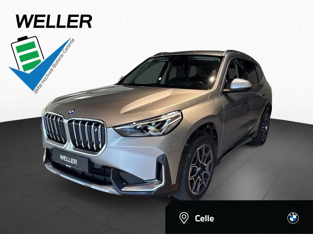 BMW iX1 xDrive30