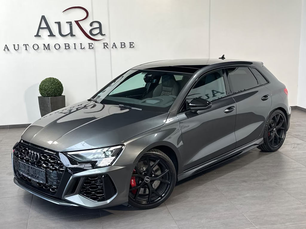 Audi RS3 Sedan Quattro