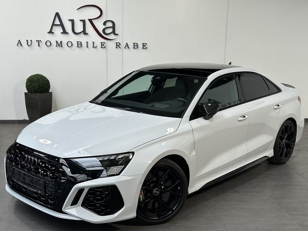 Audi RS3 Sedan Quattro