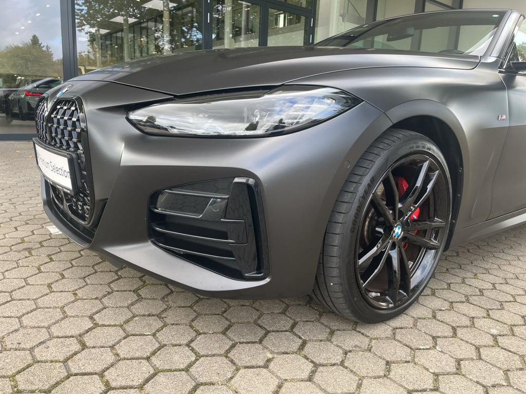 BMW M440