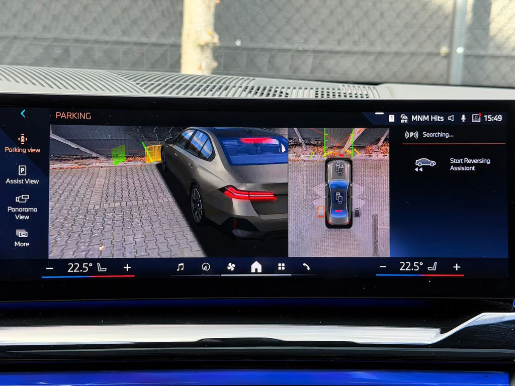 BMW i5