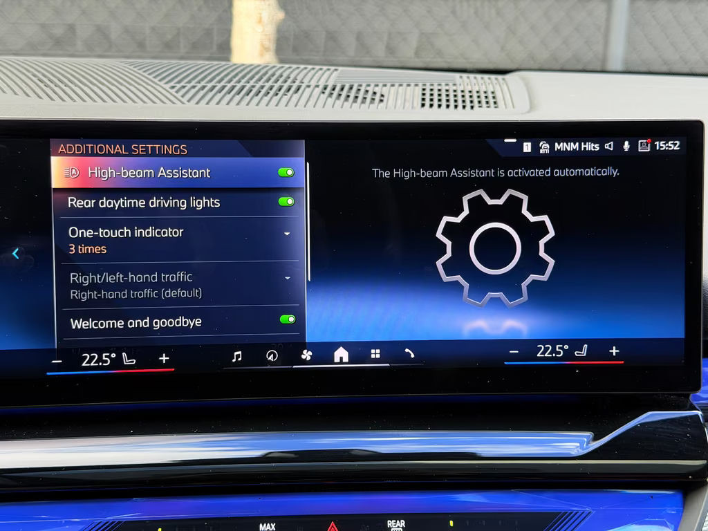 BMW i5