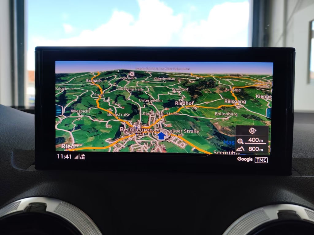 Audi SQ2