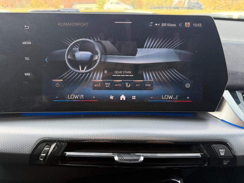BMW iX2