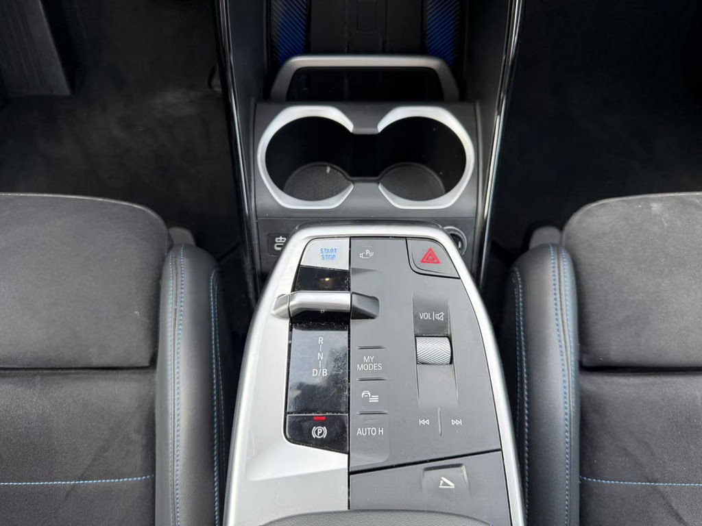 BMW iX2
