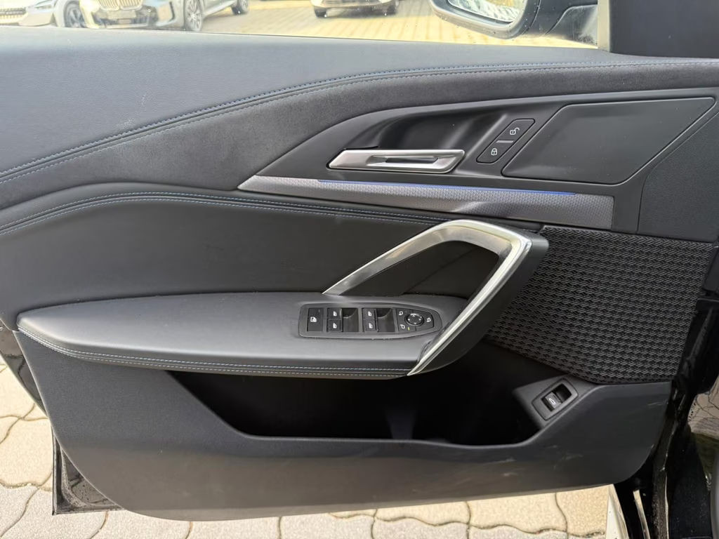 BMW iX2