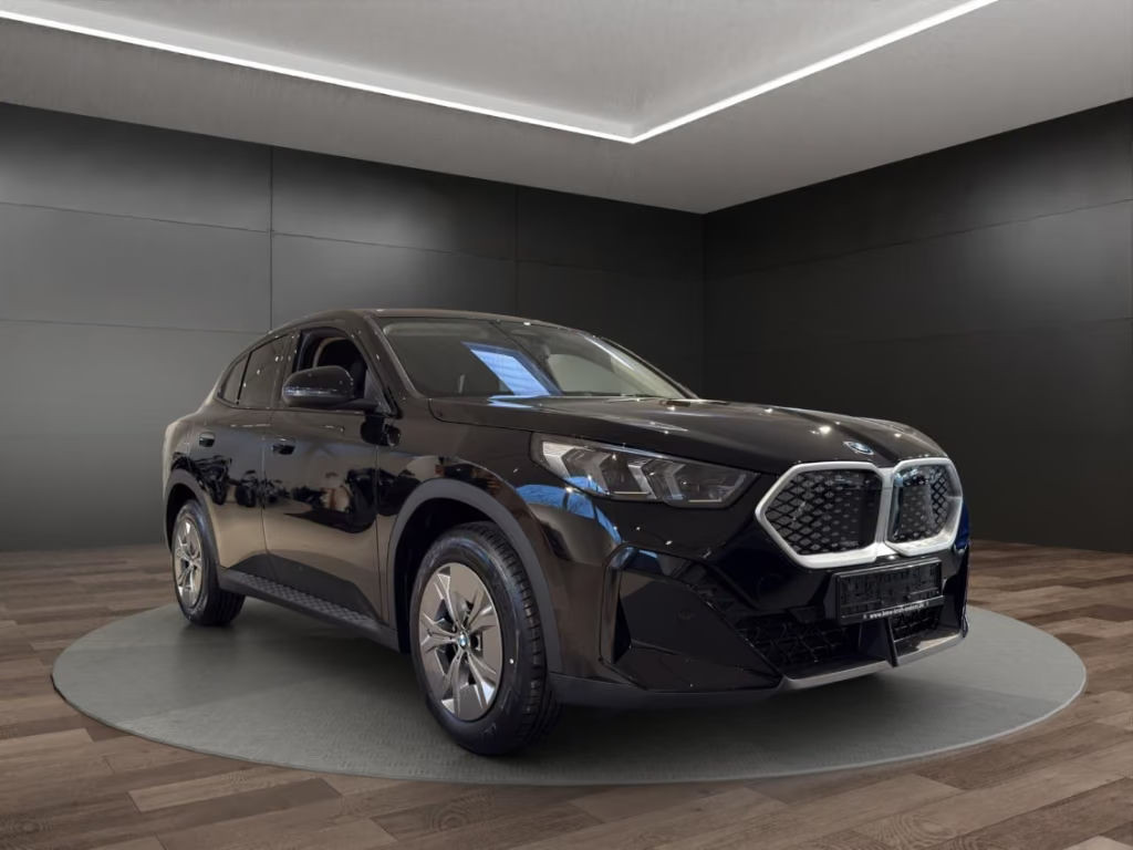 BMW iX2