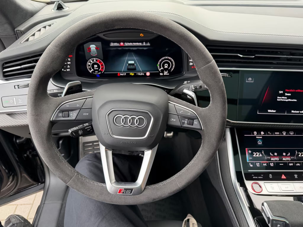 Audi RS Q8