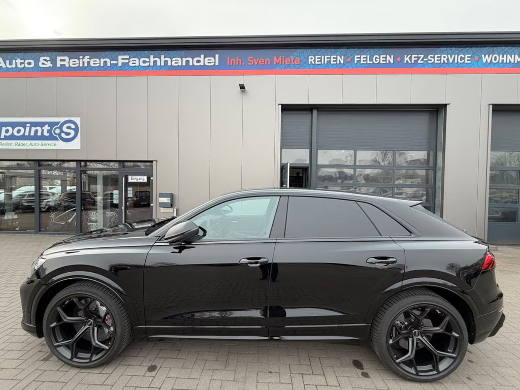 Audi RS Q8