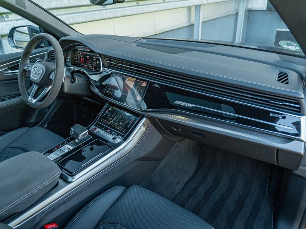 Audi RS Q8