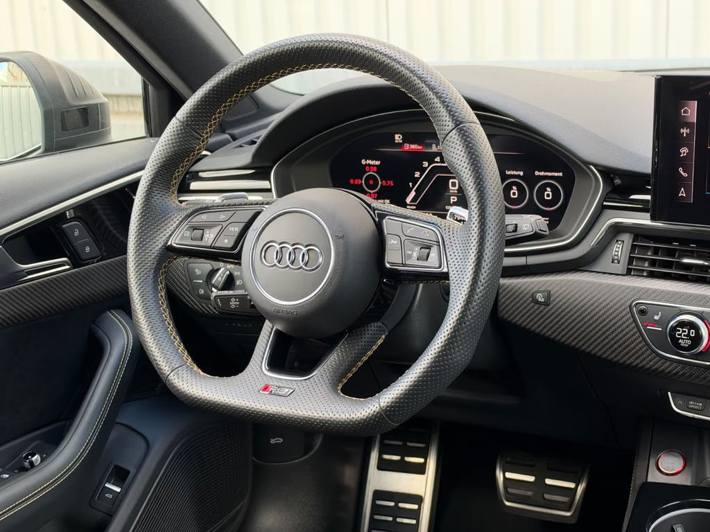 Audi RS4