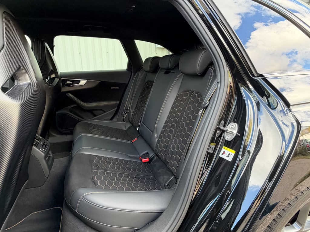 Audi RS4