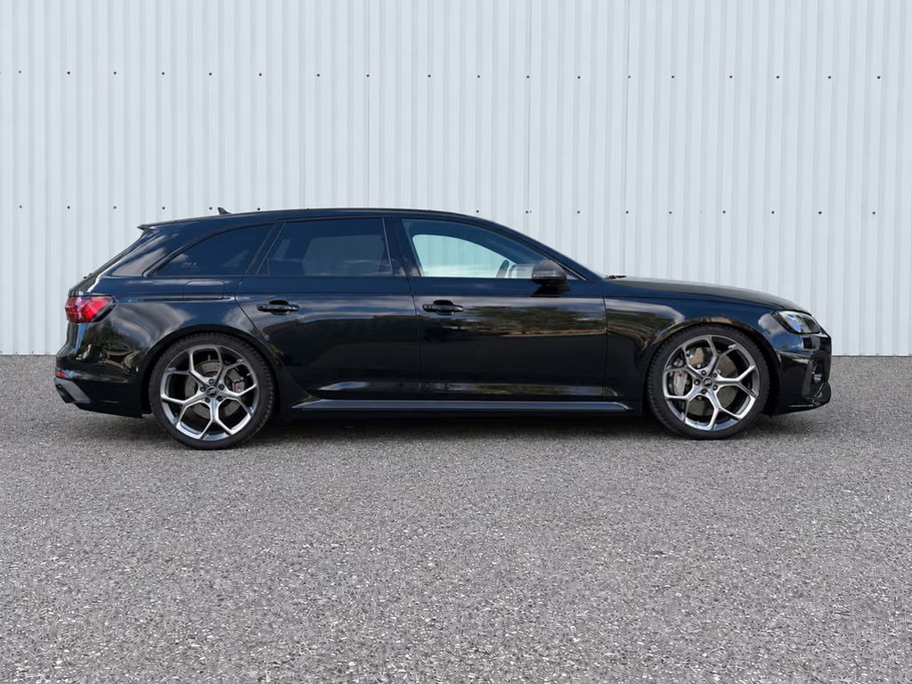 Audi RS4