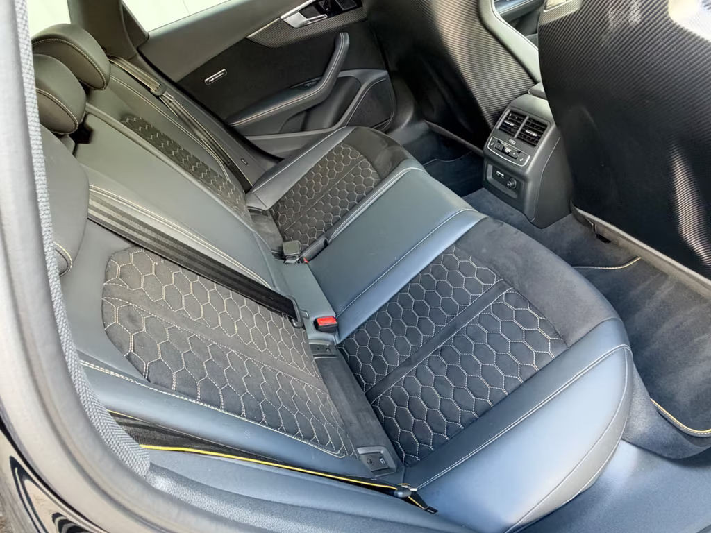 Audi RS4