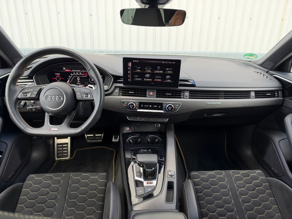 Audi RS4