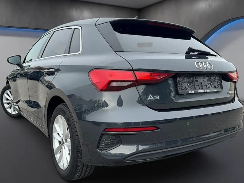 Audi A3 Sedan 30 TDI