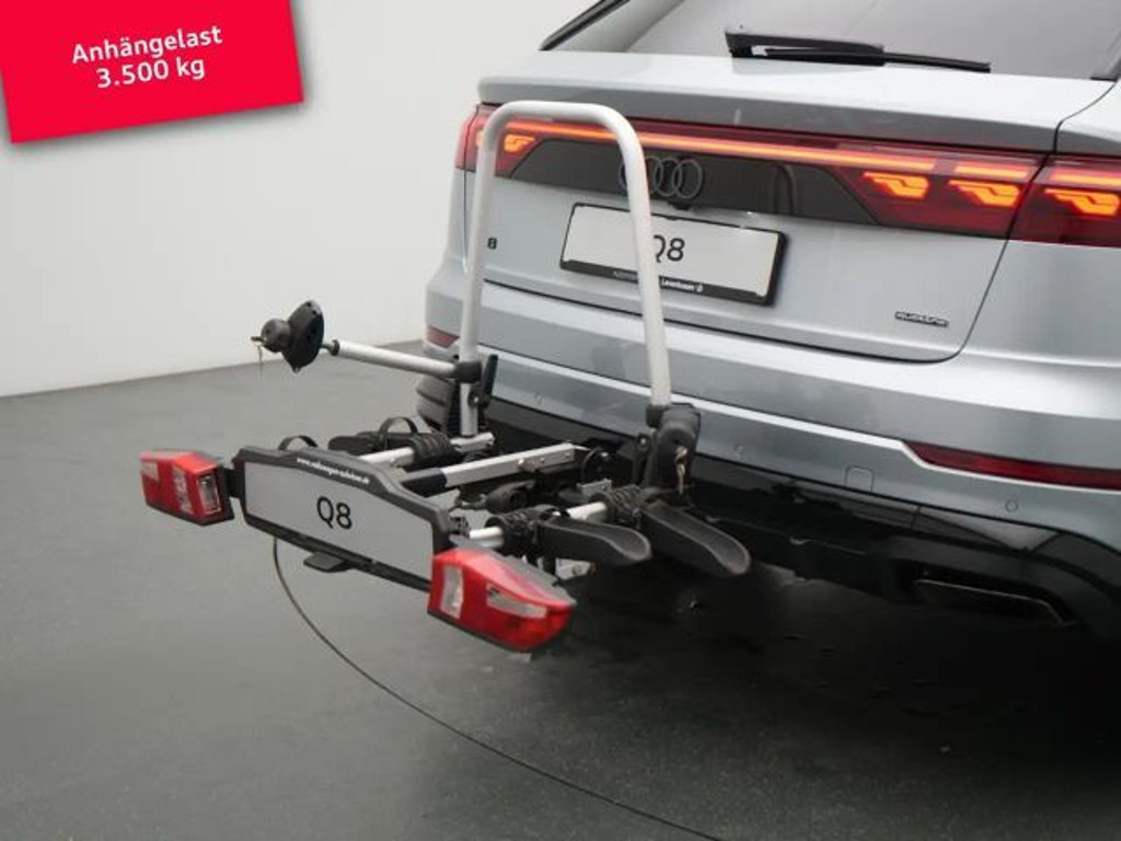 Audi Q8 Business S-Line