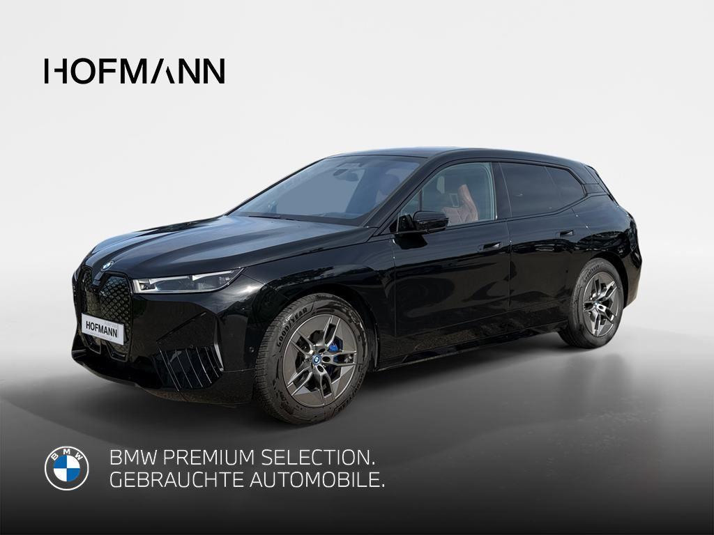 BMW iX xDrive50