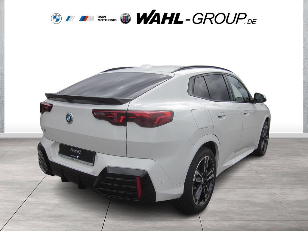 BMW iX2
