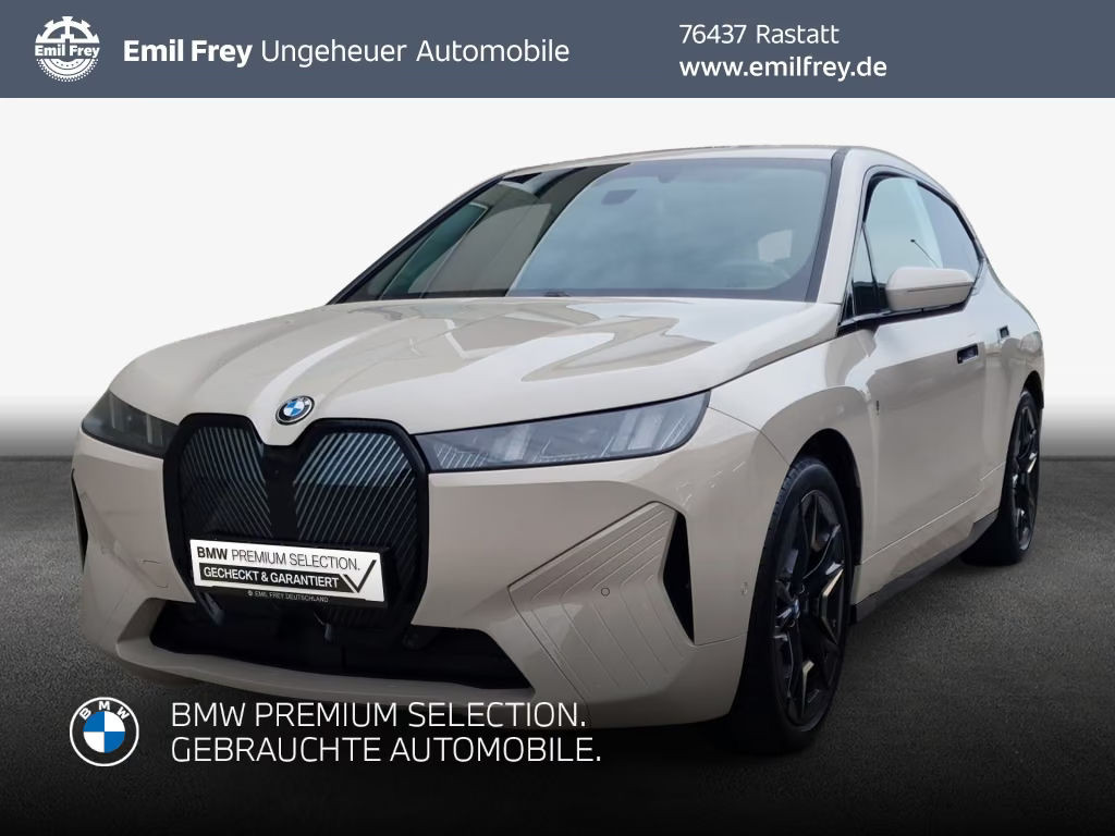 BMW iX