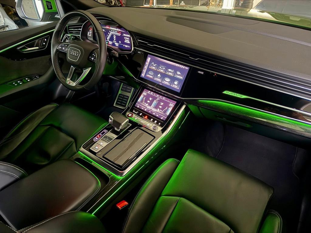 Audi SQ8