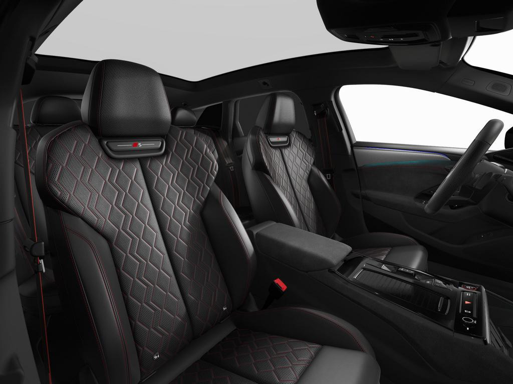 Audi S6 e-tron