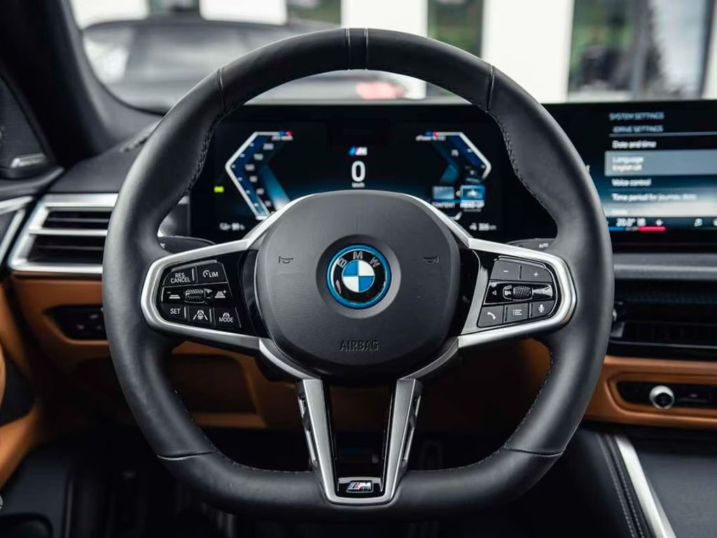 BMW i4
