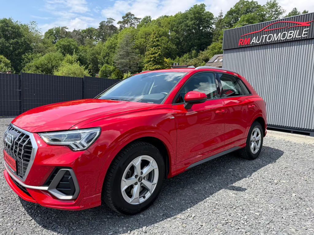 Audi Q3 Quattro S-Line 40 TFSI