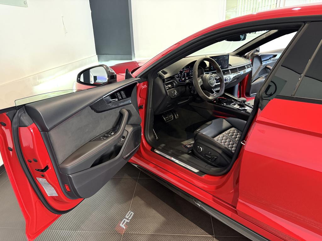 Audi RS5