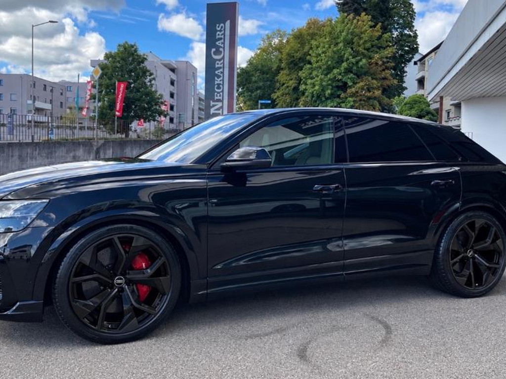 Audi RS Q8 *Dynamik Plus*305 KM/h*23 Zoll*Top!Wie neu!