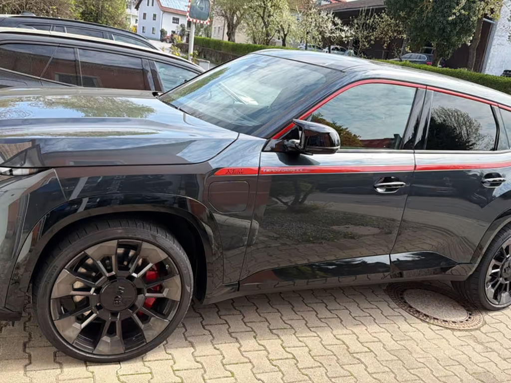 BMW XM