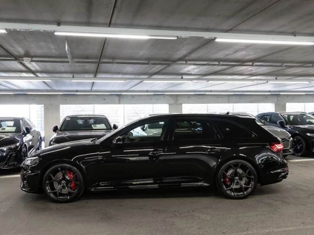Audi RS4