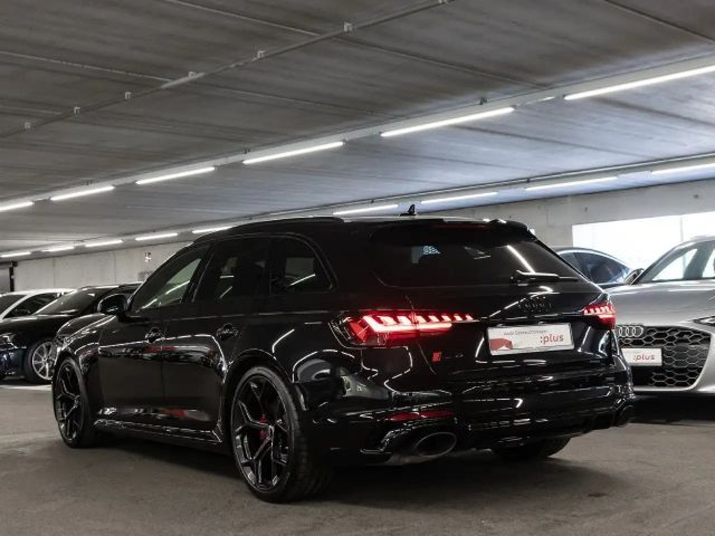 Audi RS4