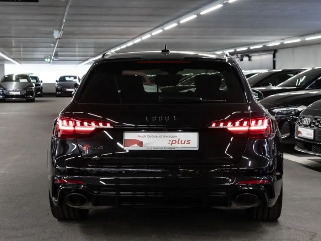 Audi RS4