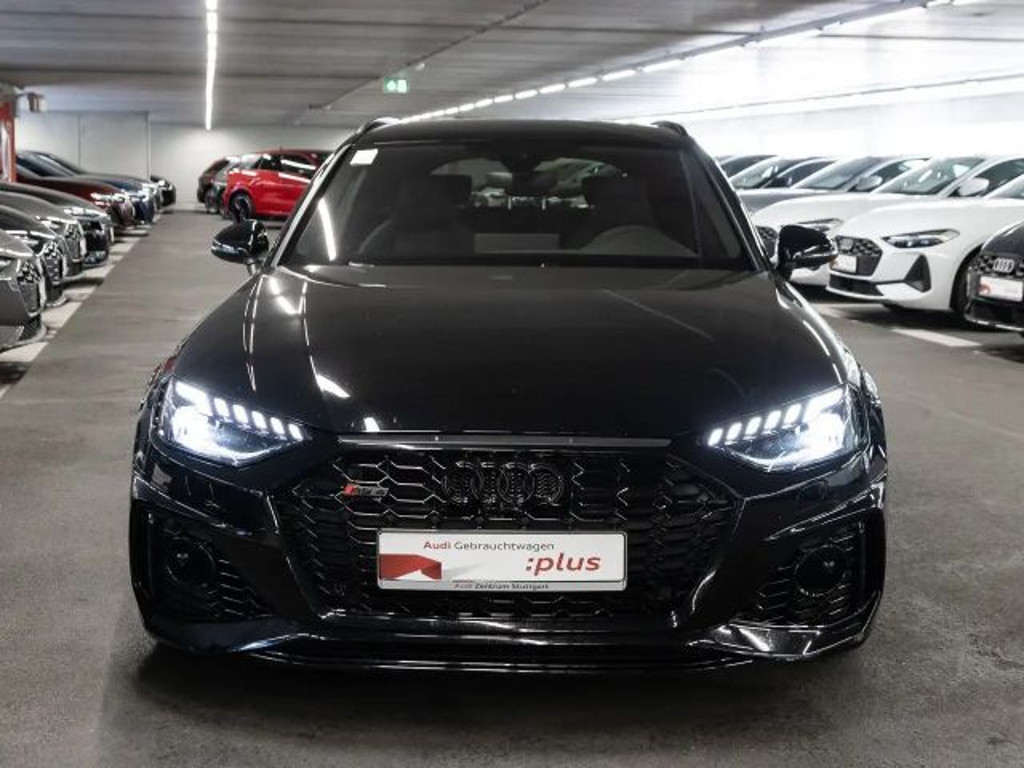 Audi RS4