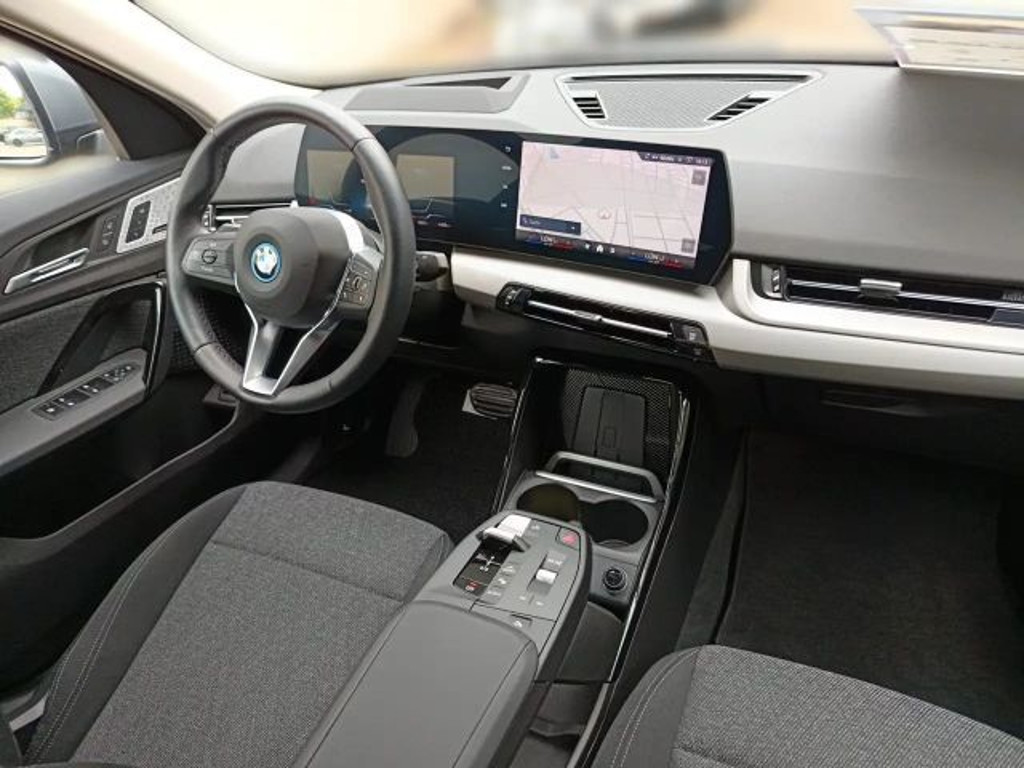 BMW iX2