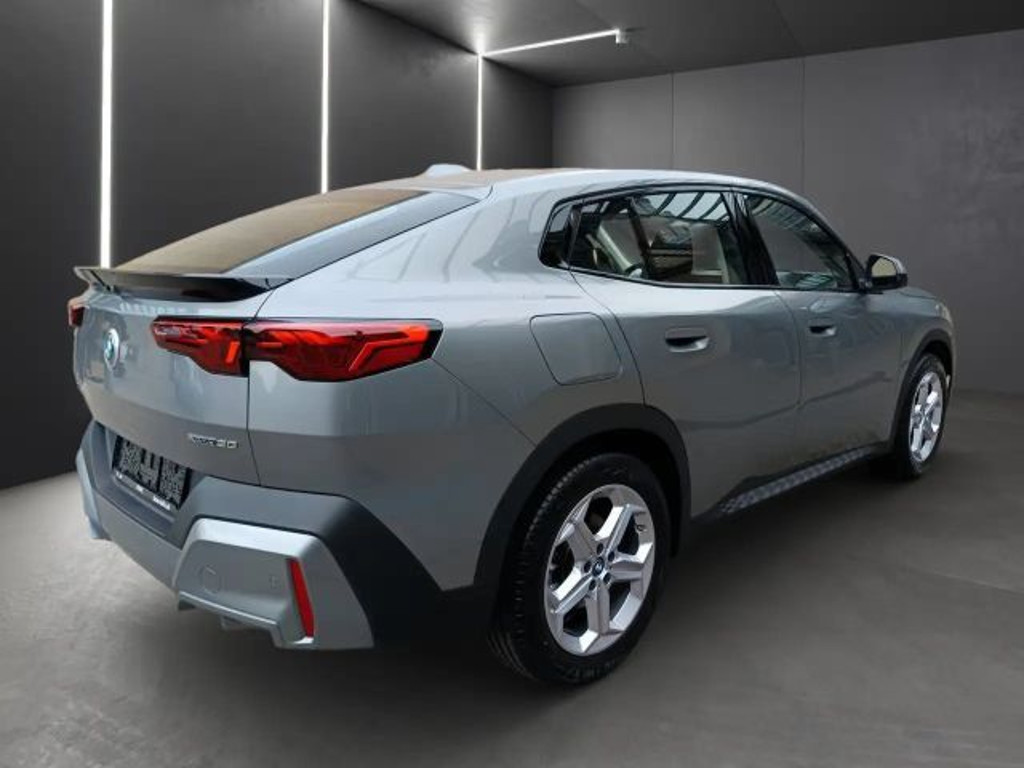 BMW iX2