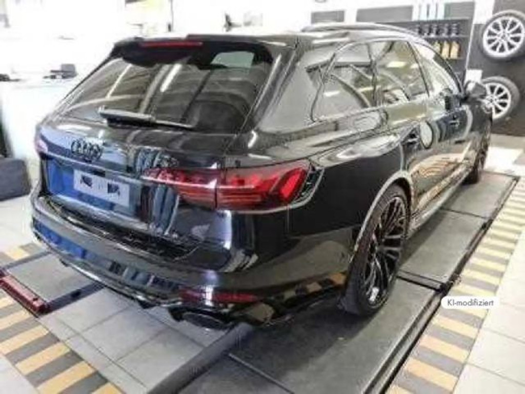 Audi RS4