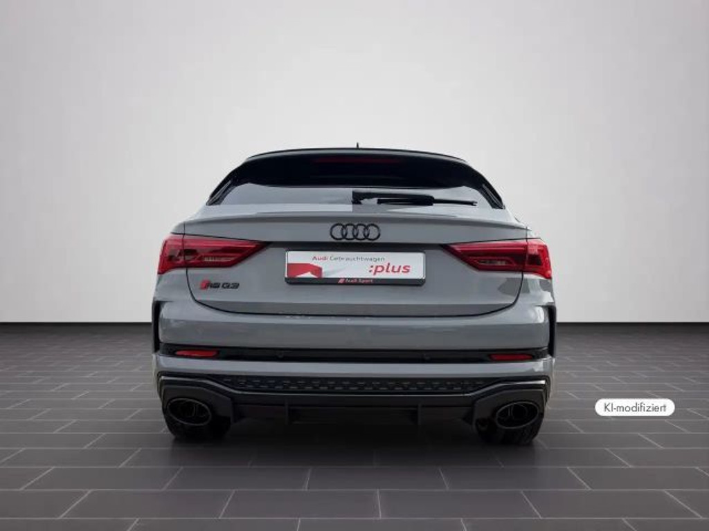 Audi RS Q3