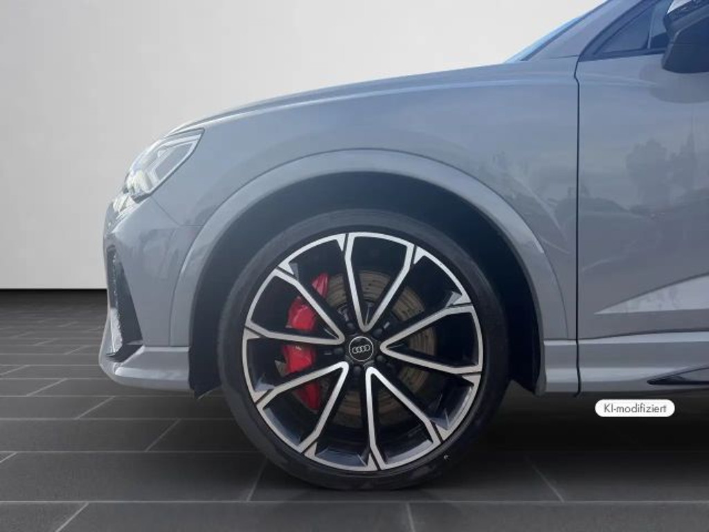 Audi RS Q3