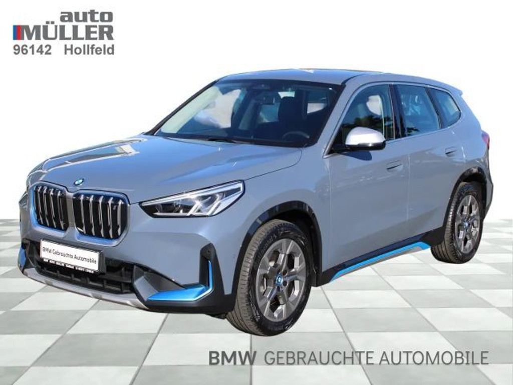 BMW iX1 xDrive30